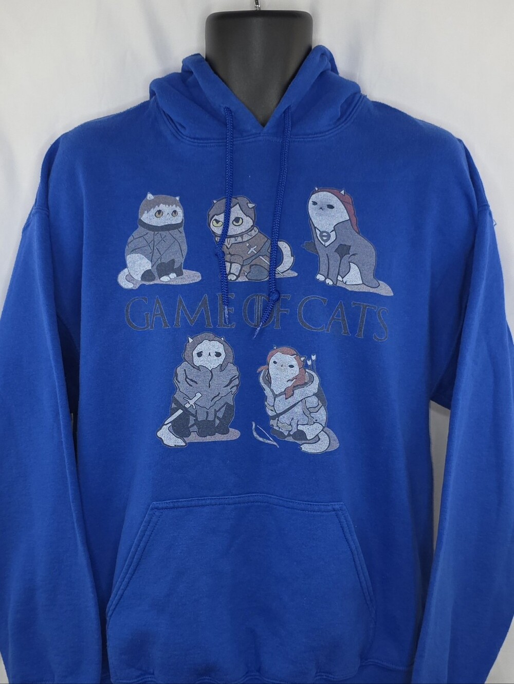 Gildan Men's Game of Cats Graphic Hoodie Royal Blue Size Large CU-3707